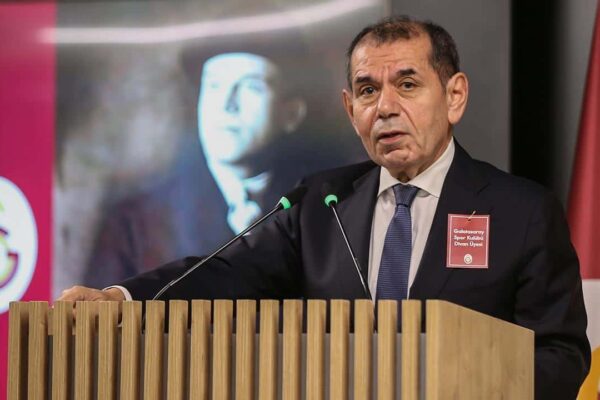 Dursun Özbek Galatasaray Divan Kurulu Toplantısında Konuştu