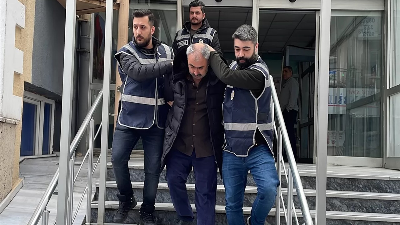 eczane Çalışanını silahla Öldüren sanığa 18 yıl hapis cezası verildi