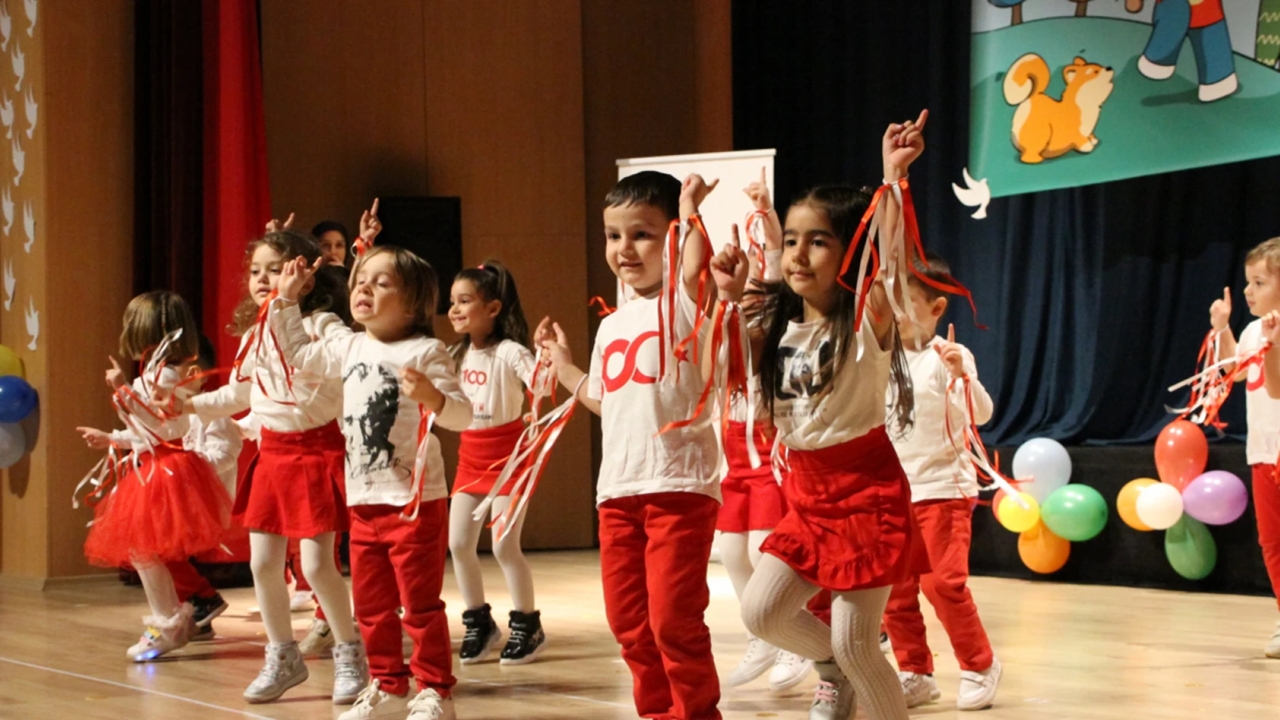 edirnede düzenlenen etkinlikle 20 kasım dünya Çocuk hakları günü kutlandı