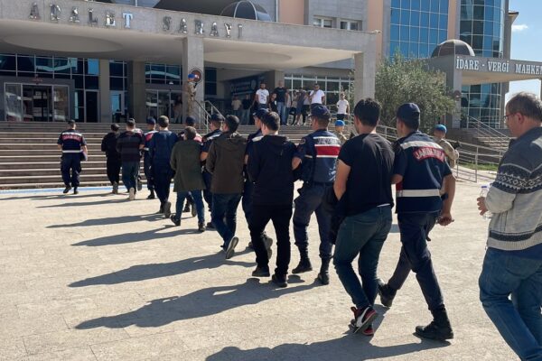 Edirne’de FETÖ Üyelerinin Yunanistan Kaçışı Önlendi