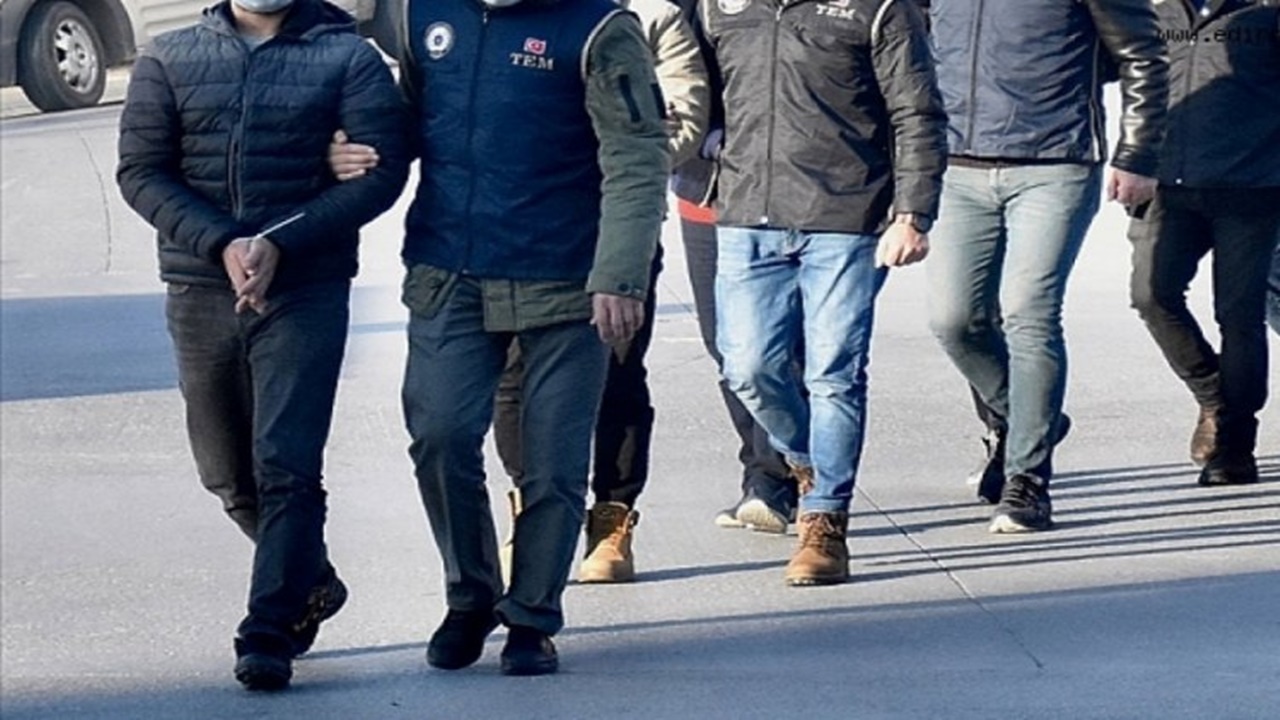 edirnede uyuşturucu ticareti yapan 3 kişi yakalandı