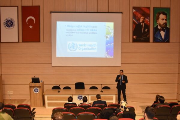 “Egzersiz Ve Spor Psikolojisi” Semineri Düzenlendi