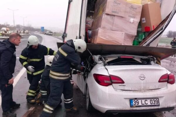 Ehliyetsiz Sürücünün Öldüğü Kaza Güvenlik Kameralarında