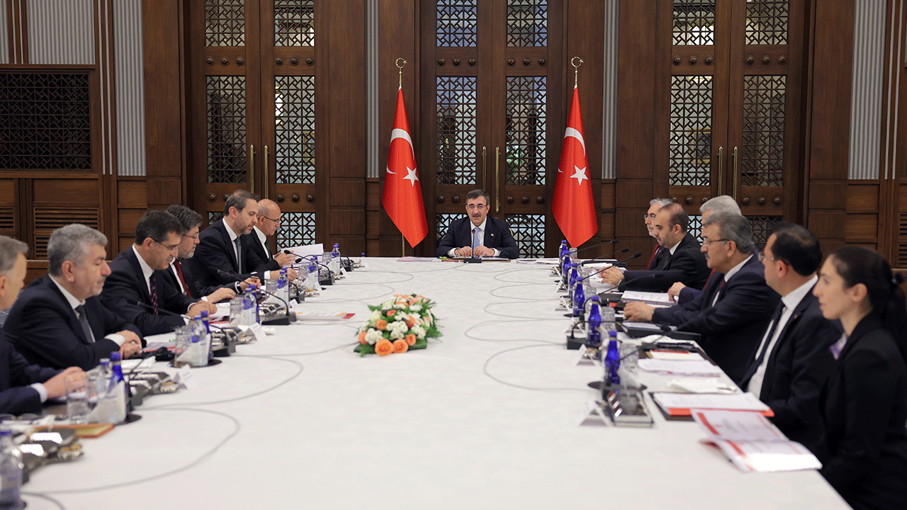 ekonomi koordinasyon kurulu toplantısı başladı