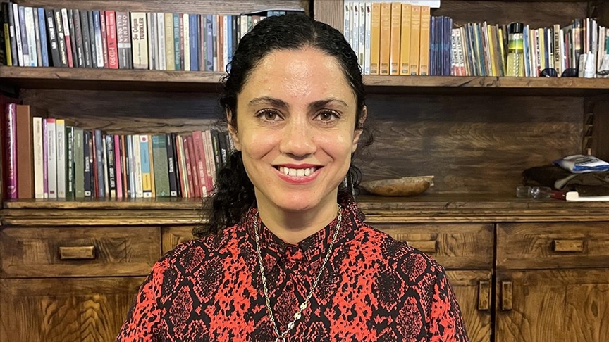 emel mathlouthi beyoğlunda konser verdi