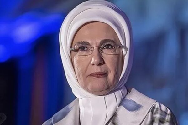 Emine Erdoğan Mevlana Celaleddin-i Rumi’yi Vefatının 750. Yılında Andı
