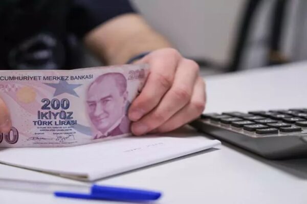En Düşük Emekli ve Memur Emeklisi Maaşı Tahminleri