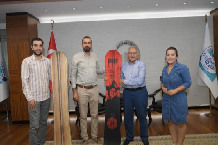 erciyes kayak merkezinde ulusal atılım