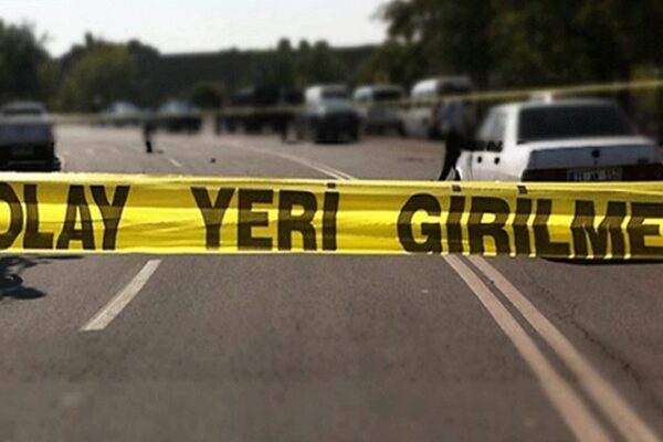 Esenler’de Motosikletin Otomobile Çarpması Sonucu Sürücü Yaralandı