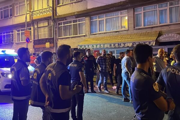 Fatih’te Silahlı Kavga: 1 Ölü