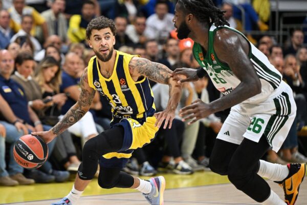Fenerbahçe Beko Yunan Devini Mağlup Etti