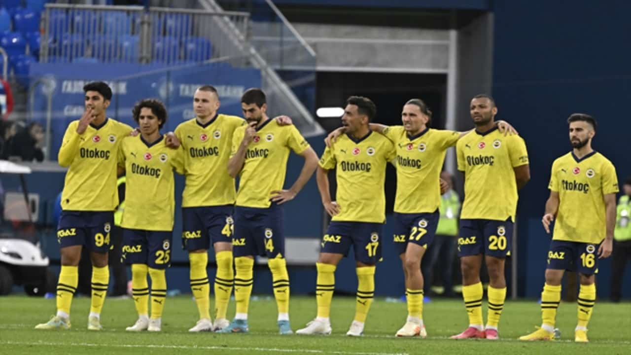 Fenerbahçe Yabancı Kontenjanını Doldurdu Ayrılıklar Devam Ediyor