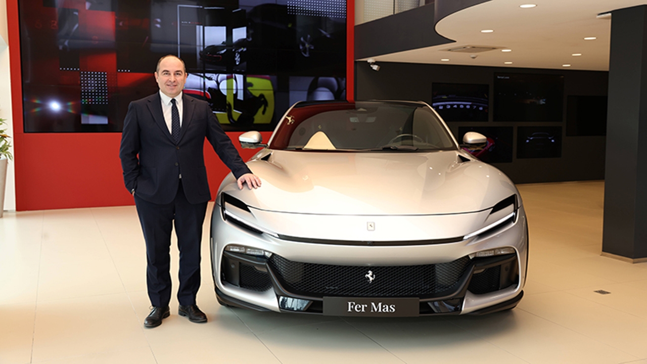 Ferrari’nin İlk 4 Kapılı Modeli Purosangue İstanbul’da Tanıtıldı