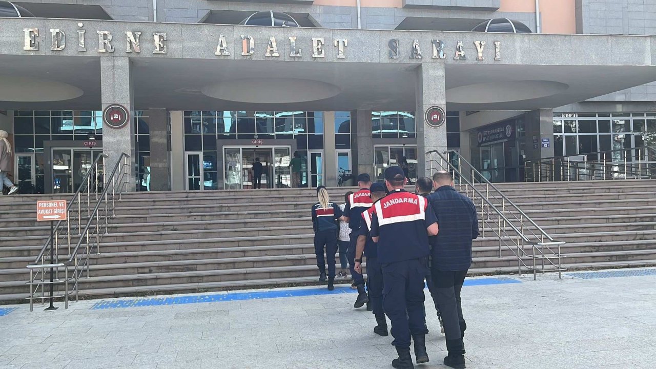 fetÖ Şüphelileri edirnede yakalandı 8i tutuklandı