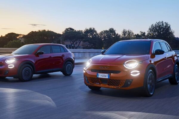 Fiat Egea Devri Bitiyor!  Elektrikli Fiat 600 Devri Başlıyor
