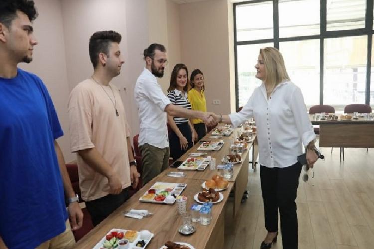 fikirhane İzmit projesine ağır ilgi