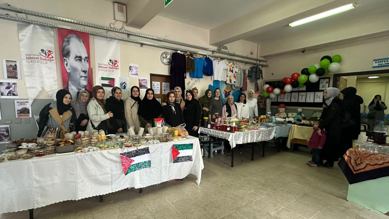 filistin yararına kermes düzenlendi