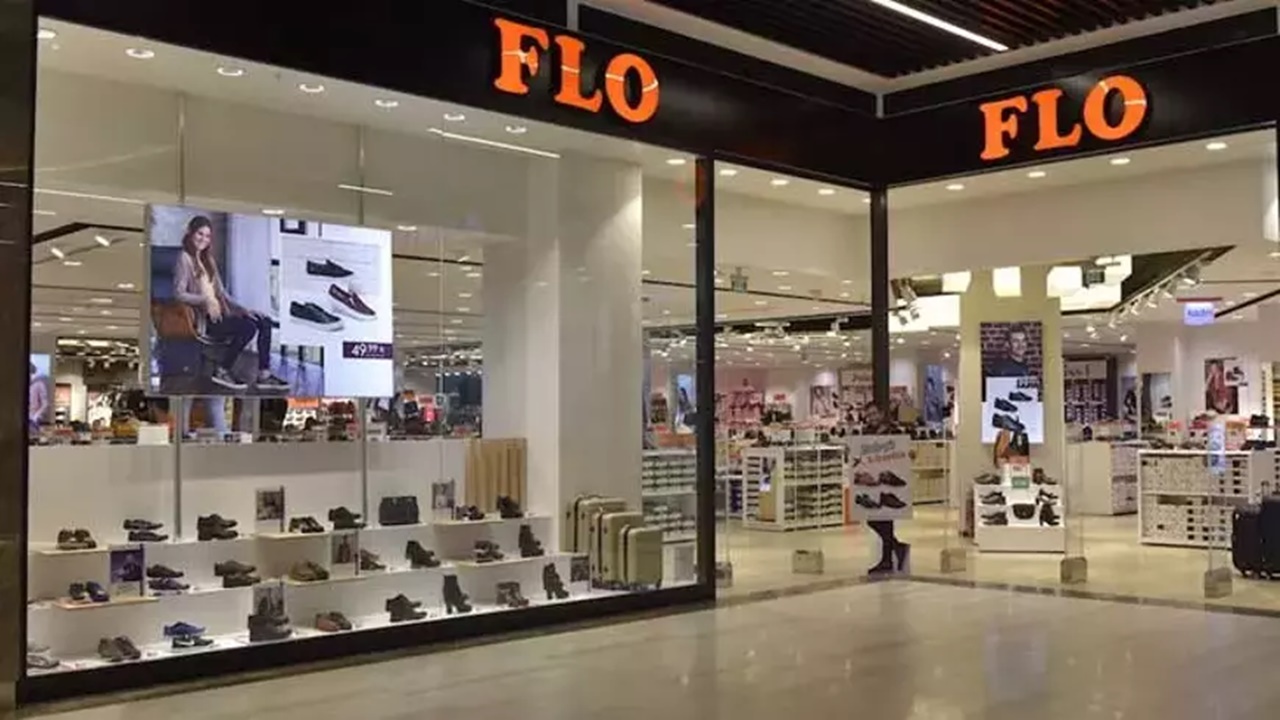 flonun yeni sneaker koleksiyonu rahatlık ve Şıklık bir arada