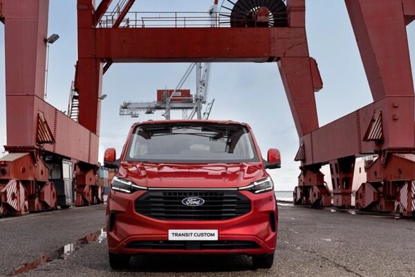 Ford Otosan’ın Yeni Nesil Aracı Transit Custom Satışta