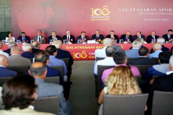 Galatasaray Kulübü’nde Eylül Ayı Divan Kurulu Toplantısı Yapıldı