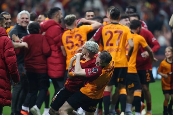 Galatasaray Yönetimi Kesenin Ağzını Açtı! Dudak Uçuklatan Prim