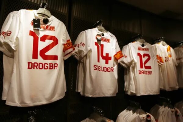 Galatasaray’da Kıyafet Hırsızlığı Davasında Sanıklar Mahkemeye Çıktı