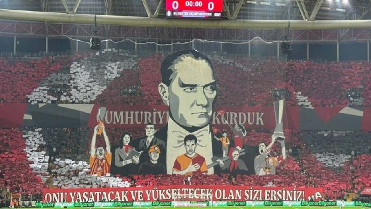 galatasaraydan derbide cumhuriyete Özel atatürk kareografisi