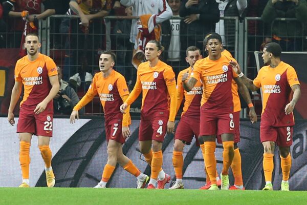 Galatasaray’ın Antalyaspor Karşısında Muhtemel 11’i