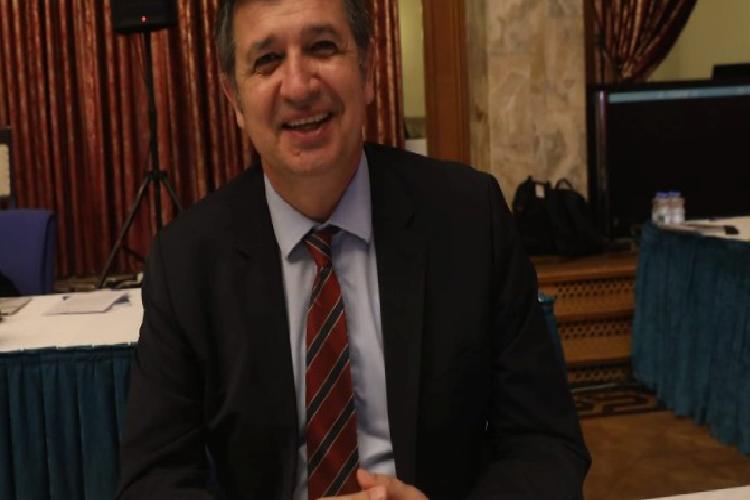 gaytancıoğlu paran varsa hekim var yoksa çok beklersin