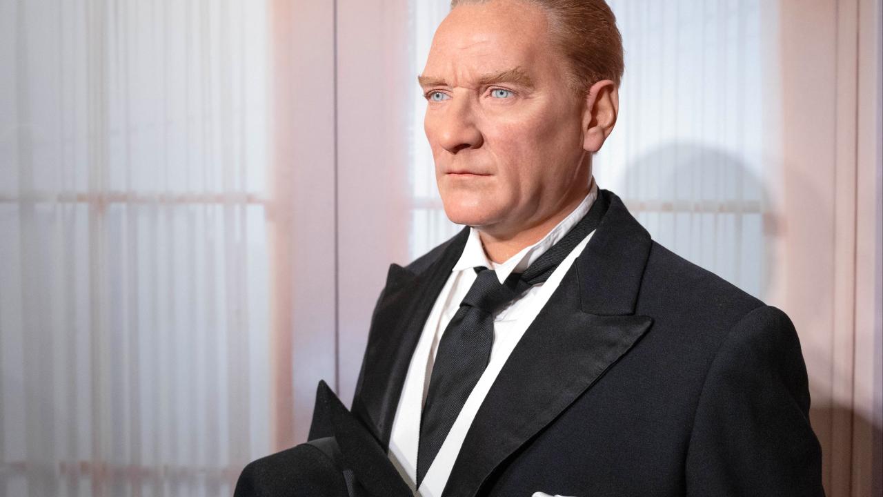gazi mustafa kemal atatürkün balmumu heykeli berlinde ziyarete açıldı