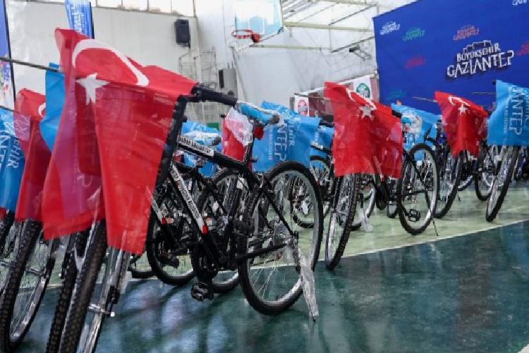 gaziantepte bakkal esnafa sepetli dayanak