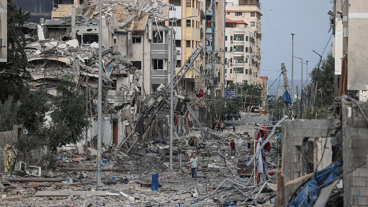 gazzeye saldırıların 18günü gerilim İyice alevlendi