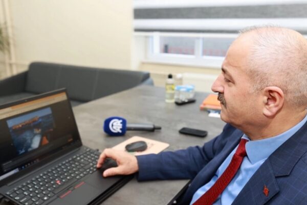 Gebze Belediye Başkanı Büyükgöz, AA’nın “Yılın Kareleri” Oylamasına Katıldı