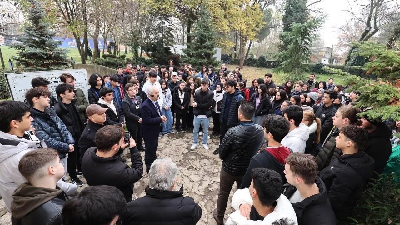 gebzeyi seviyorum kentimi geziyorum projesi İle Öğrencilere geziler düzenleniyor