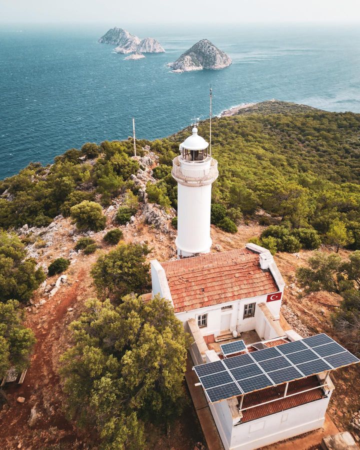 Gelidonya Feneri