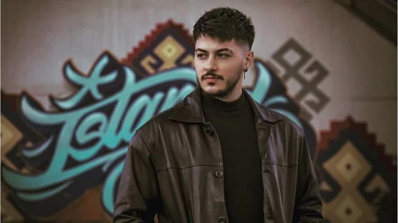 genç Şarkıcı semicenk muudda favori