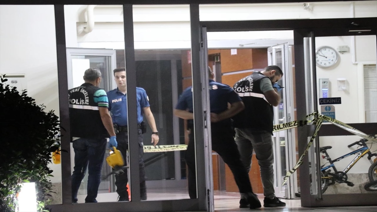 gölcükte esnaf arasındaki kavga kanlı bitti