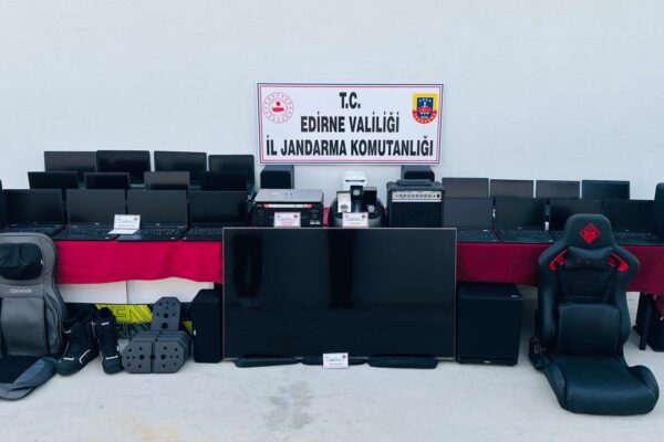 Gümrük Kaçağı Elektronik Eşyalara El Konuldu