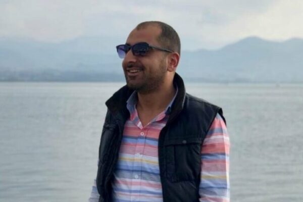 Gürültü Yüzünden Çıkan Bıçaklı Kavgada Bir Kişi Öldü