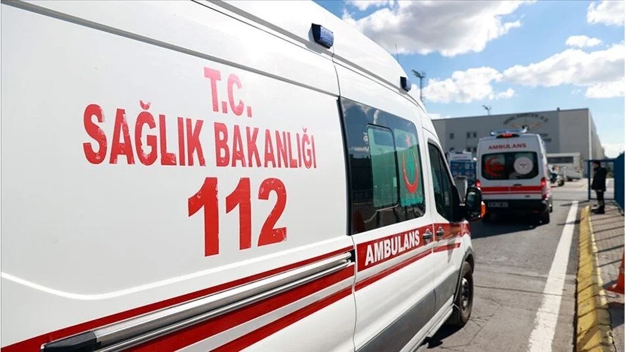 hafif ticari aracın Çarptığı kadın yaşamını yitirdi
