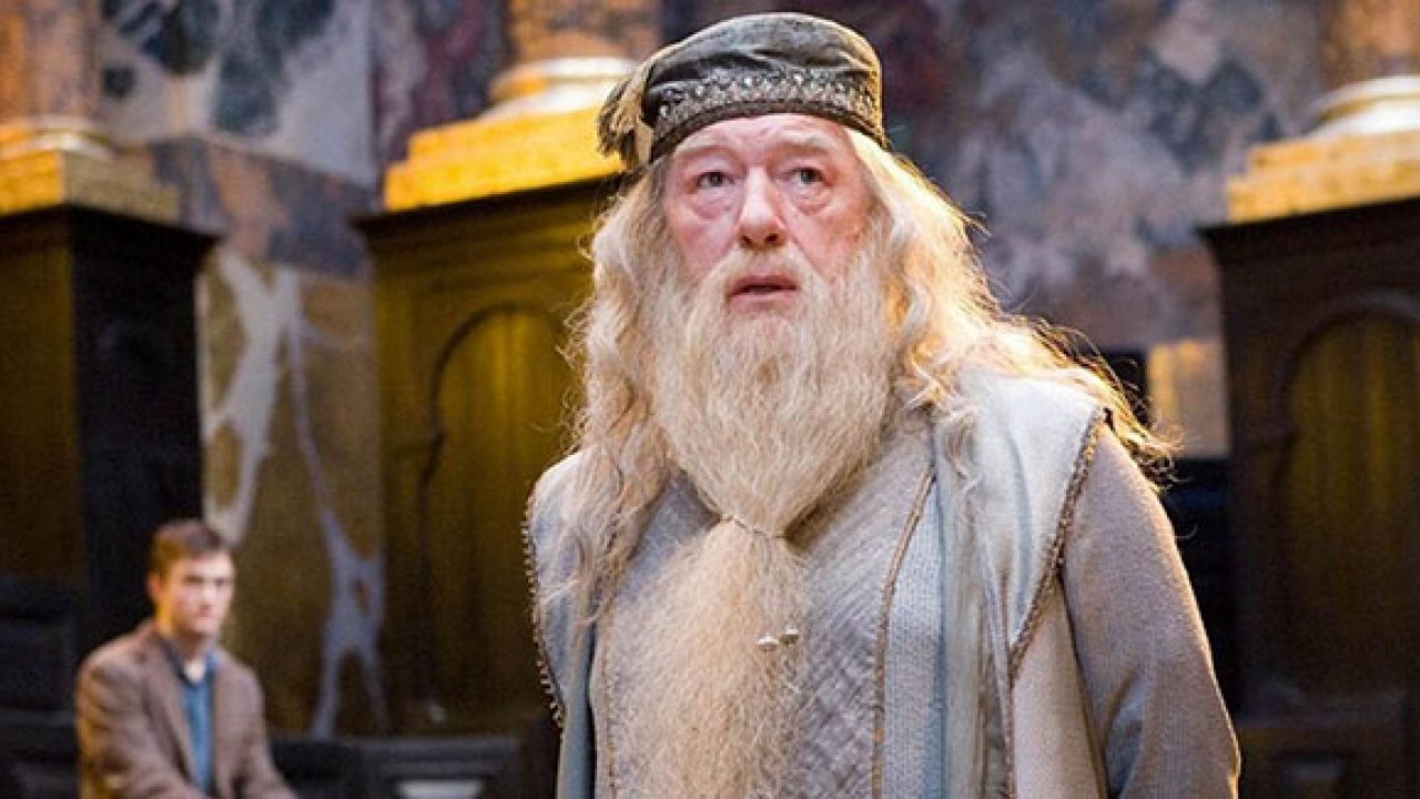 harry potter serisinin dumbledoreu michael gambon Öldü