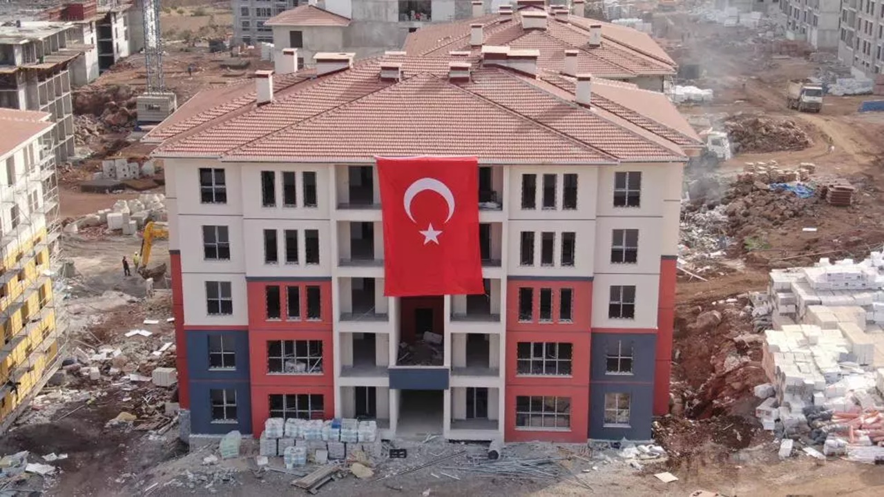 hatayda deprem konutları yılbaşında teslim edilecek