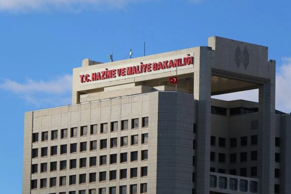 Hazine Dış Borçlanmaya Gitti