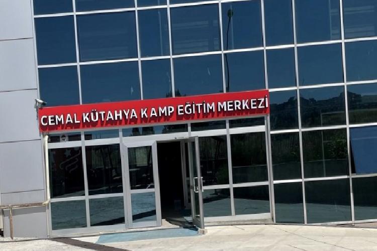 hentbol federasyonundan vefakar adım