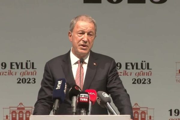 Hulusi Akar, Gaziler Günü Etkinliğinde Türk Silahlı Kuvvetleri’ne Yapılan İftiralara Tepki Gösterdi