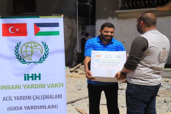İHH Sudanlı Savaş Mağdurlarına Gıda Desteği  Sağladı