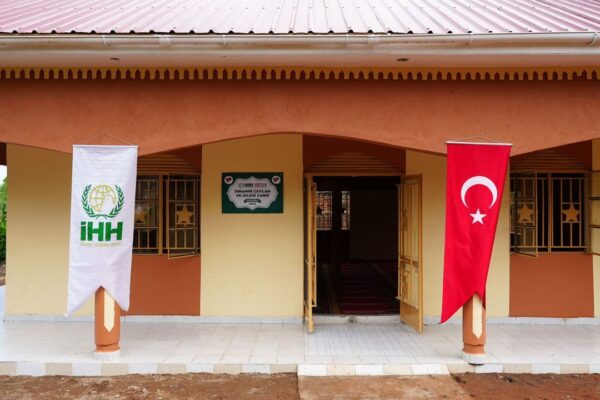 İHH Ve Uganda İslam Kardeşliği Sergiledi