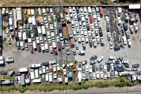 İkinci El Araç Piyasası Çalkalanacak: 700 Bin Araç Yarın Satışa Çıkarılıyor