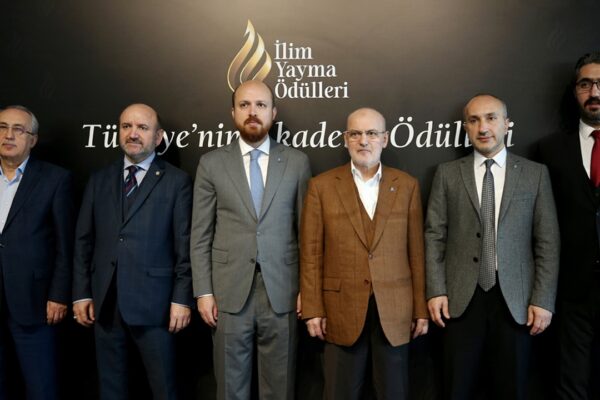 İlim Yayma Vakfı Ödülleri Sahiplerini Buluyor: Aziz Sancar’a Özel Ödül