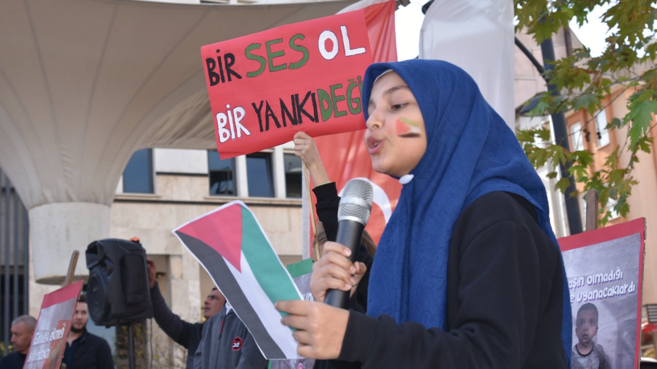 İmam hatipliler filistine destek kermesi düzenlendi
